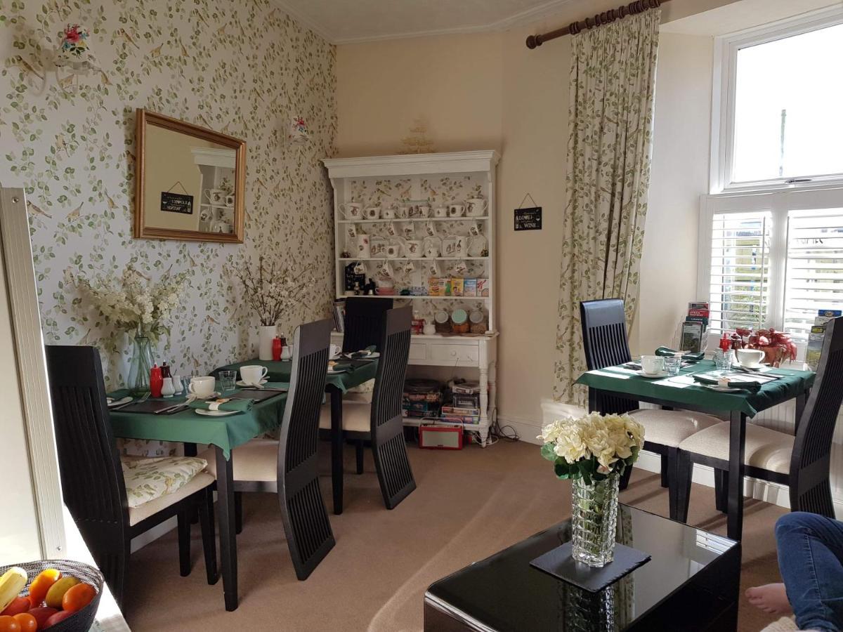 The Pavilion Guest House Millom Esterno foto